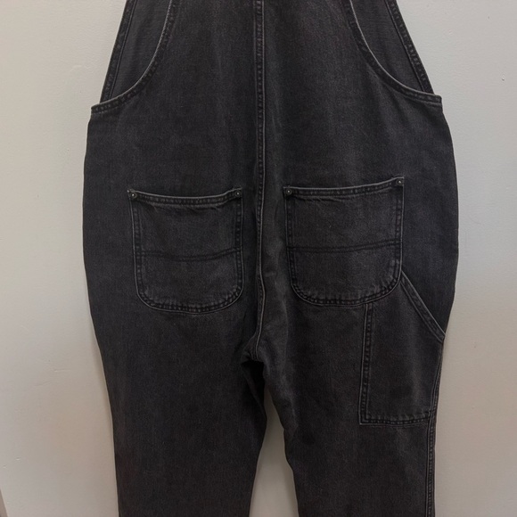 Old Navy Black Slouchy Straight Ankle Jean Overalls Size 14 Petite - Picture 10 of 15